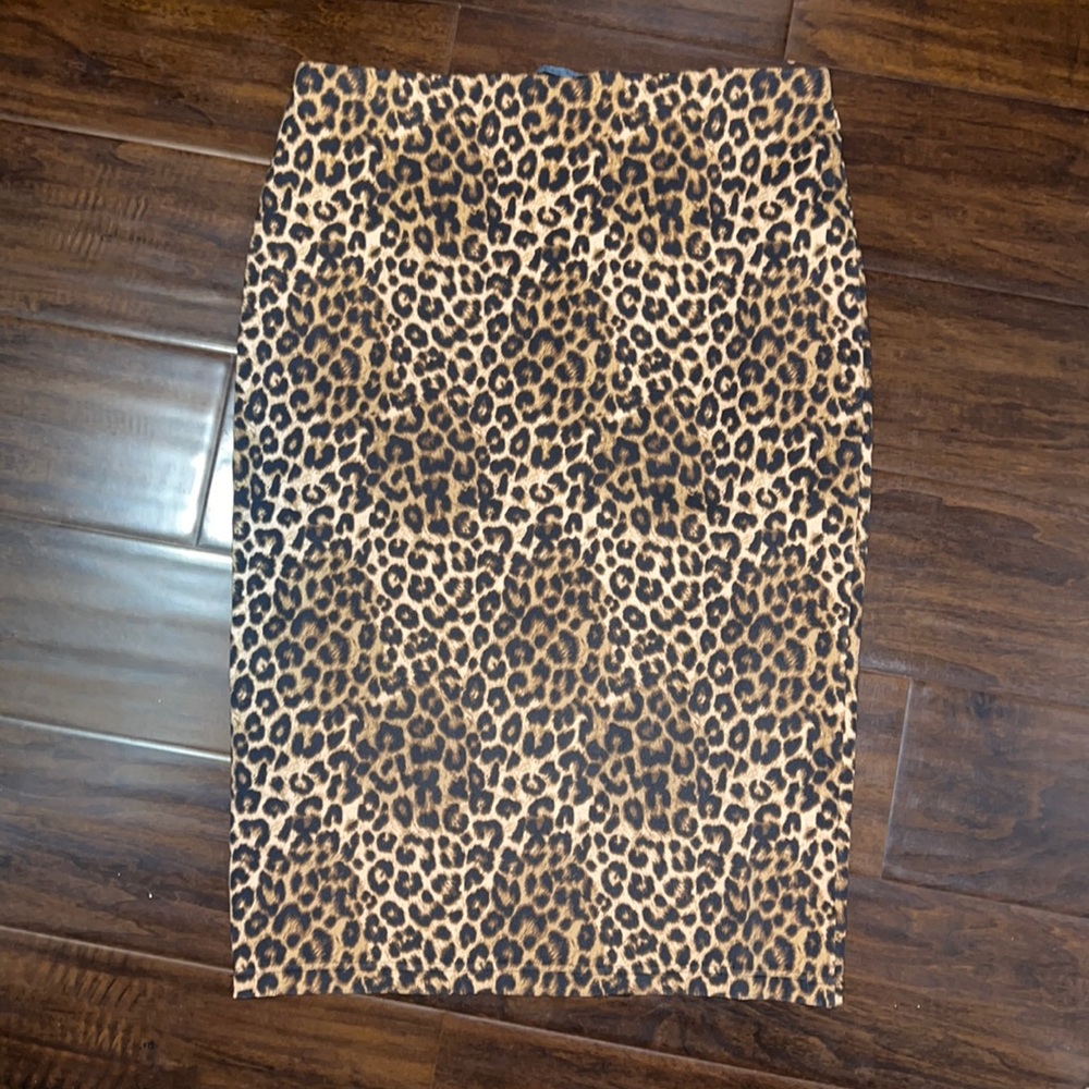 5/$10! Sanctuary Leopard Pencil Skirt